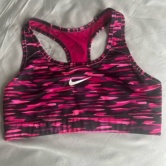 Nike Women’s DryFit Sports Bra — Pink Camo. Excellent Condition. Size Medium - Picture 6 of 7